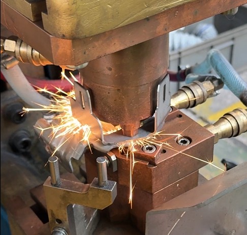 MIG TIG PROJECTION SPOT WELDING MIG TIG PROJECTION SPOT WELDING